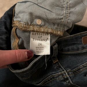 🌺 Articles of Society skinny jeans , size 24